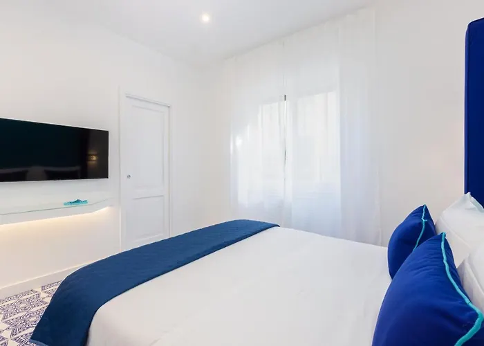 Blue Splendor * Sorrento