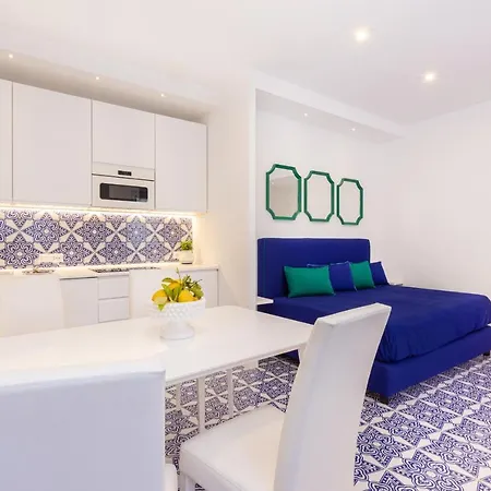 Blue Splendor شقة